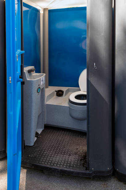 Best Construction site porta potty rental  in Dadeville, AL